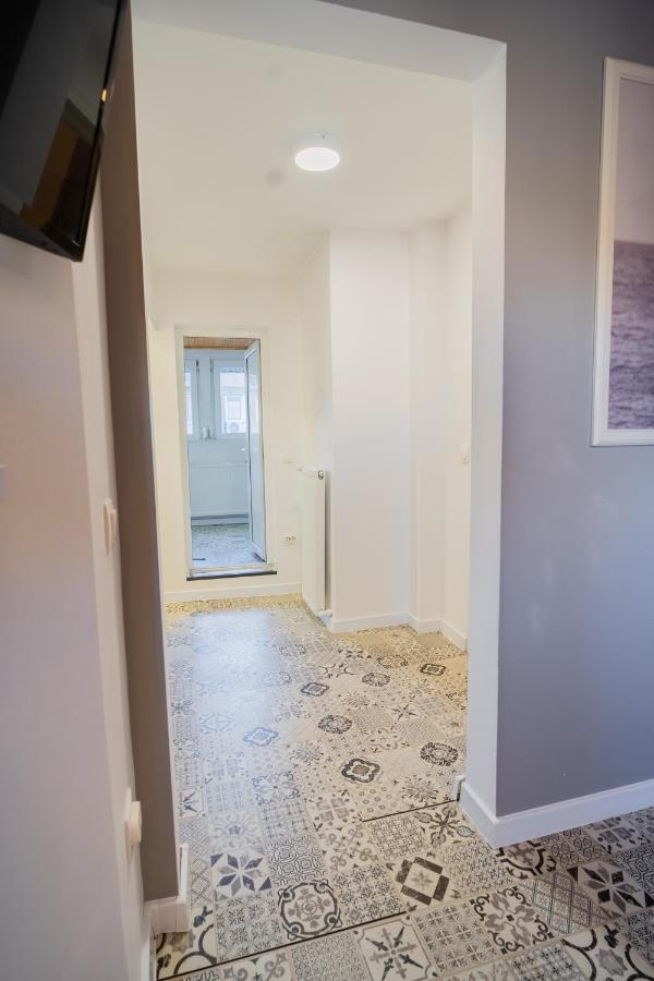 One Bedroom Flat In Bucharest'S Historic District ภายนอก รูปภาพ